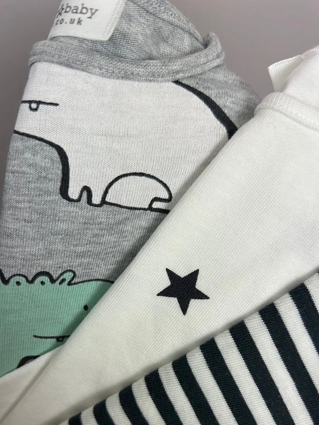 1m Next hippo/stars long sleeve t-shirts