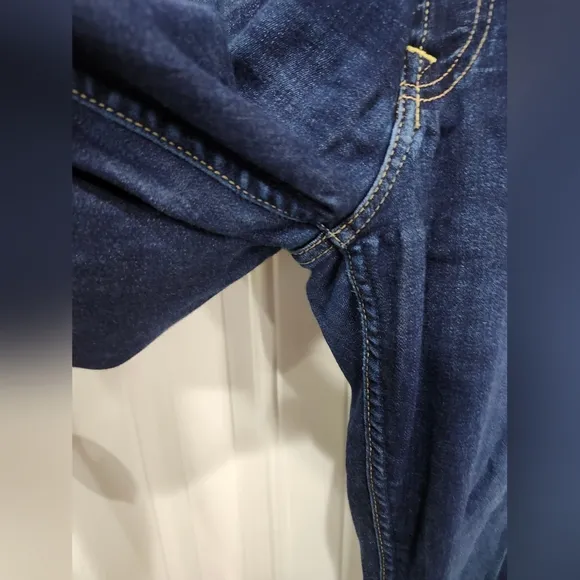 7 for all mankind dark wash skinny maternity jeans