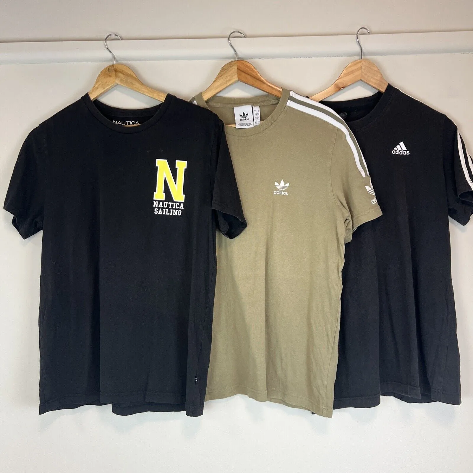 adidas & Nautica Mens Short Sleeve T-Shirt Bundle Size Medium  (3 T-Shirts)