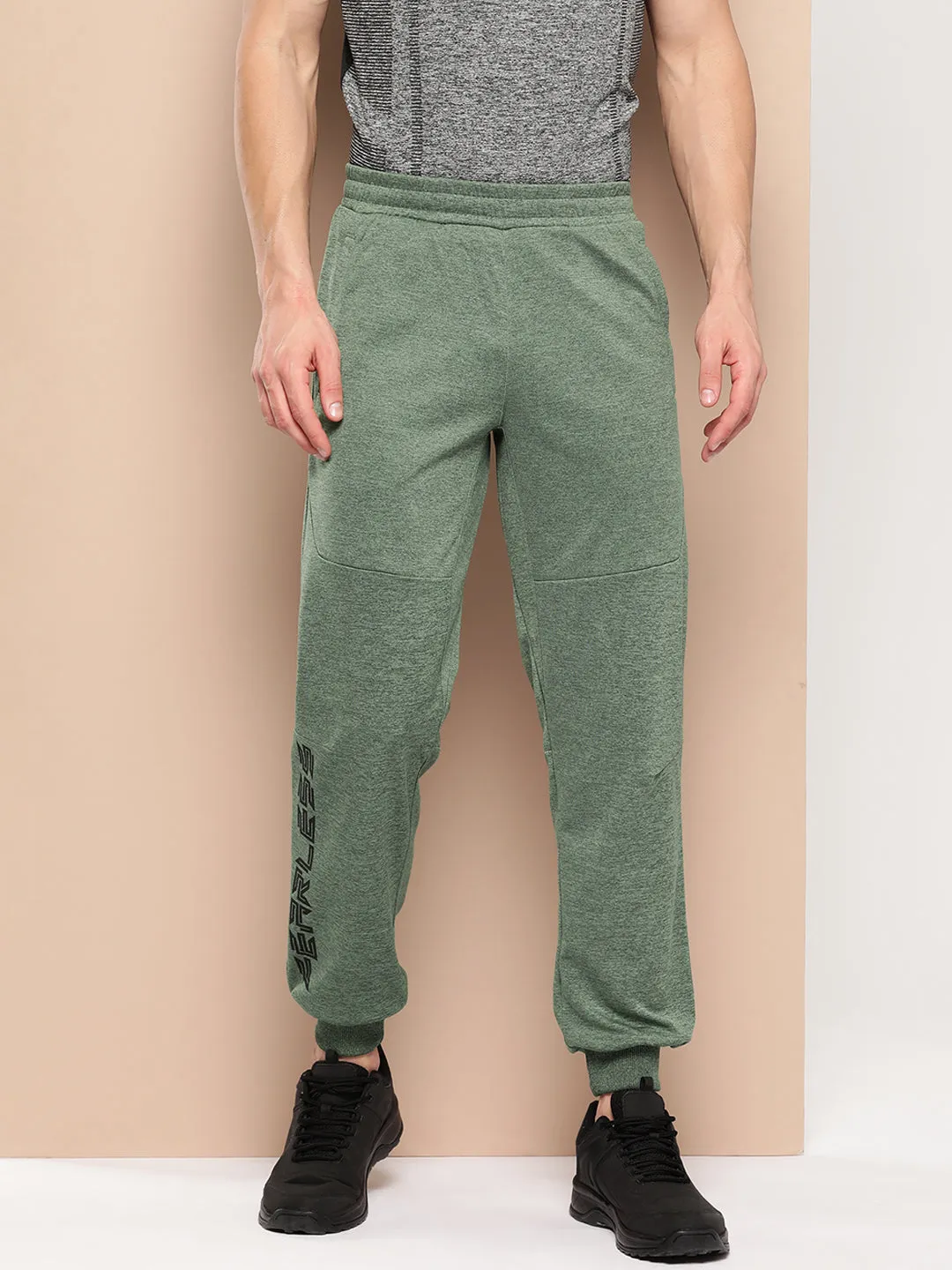 Alcis Men Typography Printed Slim Fit Joggers