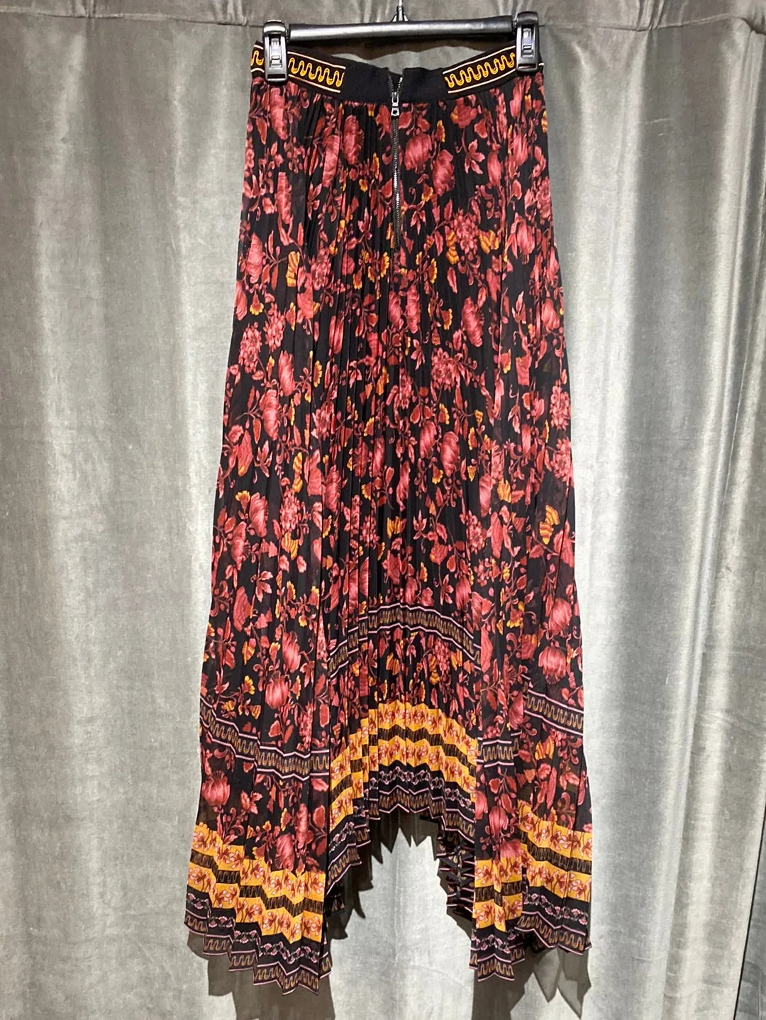 Alice and Olivia Black High Waisted Pleated Pink Floral Skirt