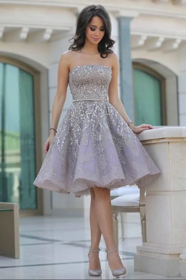 Anneprom  A-Line Scoop Short Black Short Prom Dress Homecoming Daress with Appliques APH0119