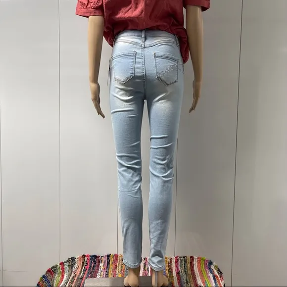 BEBE RHINESTONE SKINNY JEANS
