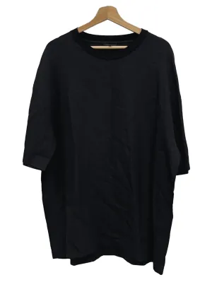 Black Crewneck Tee