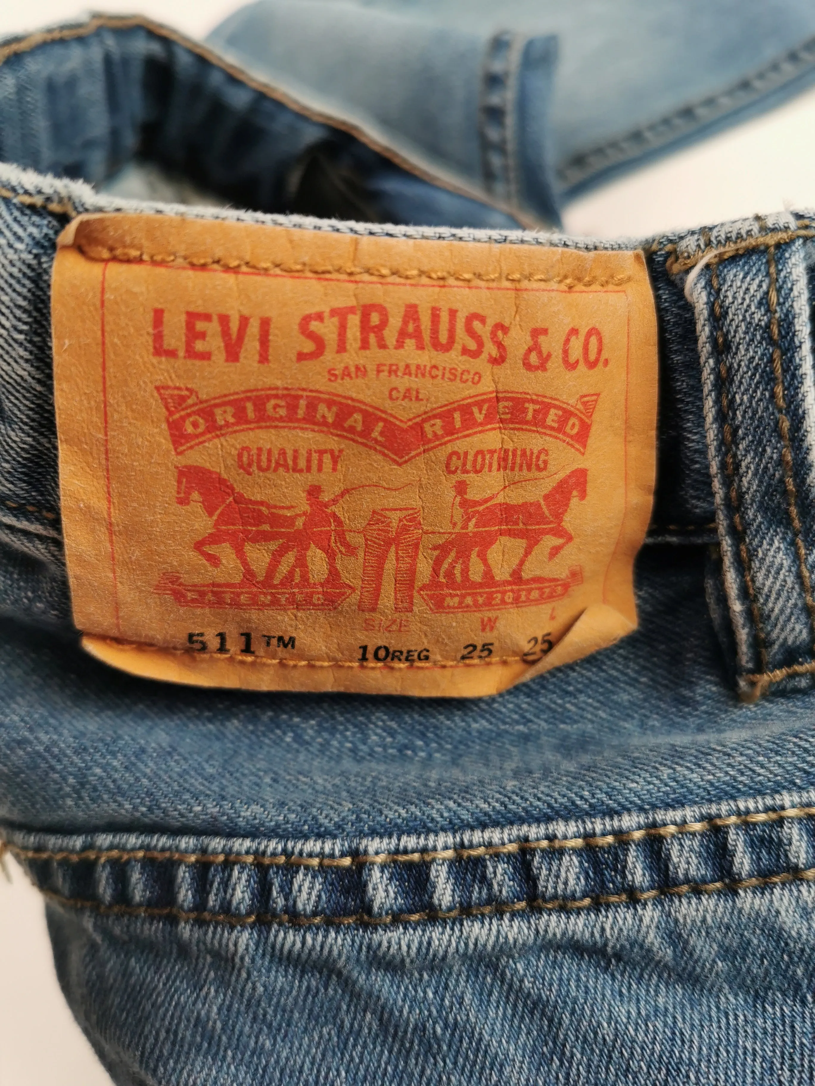 BOY SIZE 10 YEARS - LEVI'S 511, Light Blue, Slim Fit Jeans, Cotton EUC B57