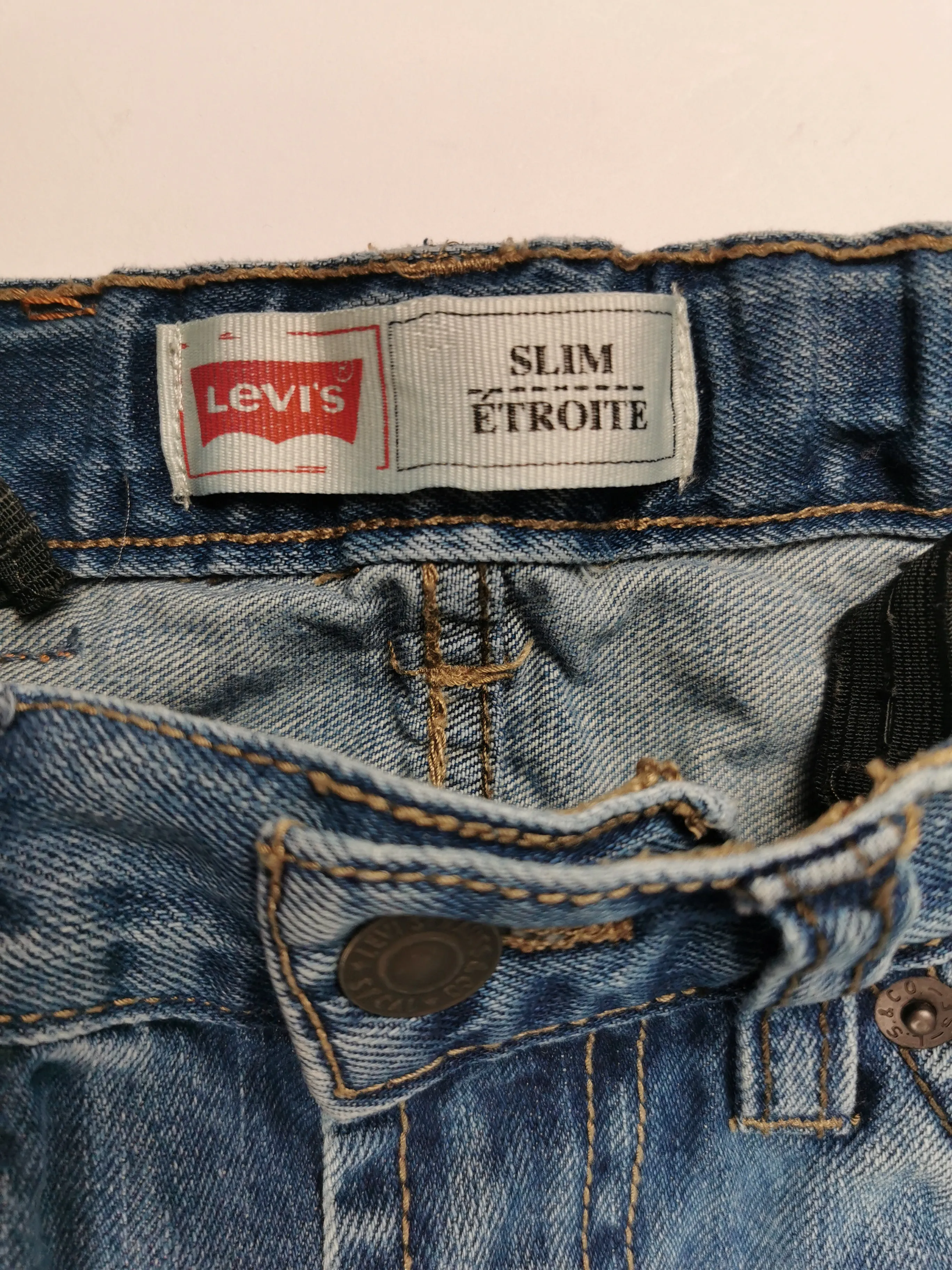BOY SIZE 10 YEARS - LEVI'S 511, Light Blue, Slim Fit Jeans, Cotton EUC B57