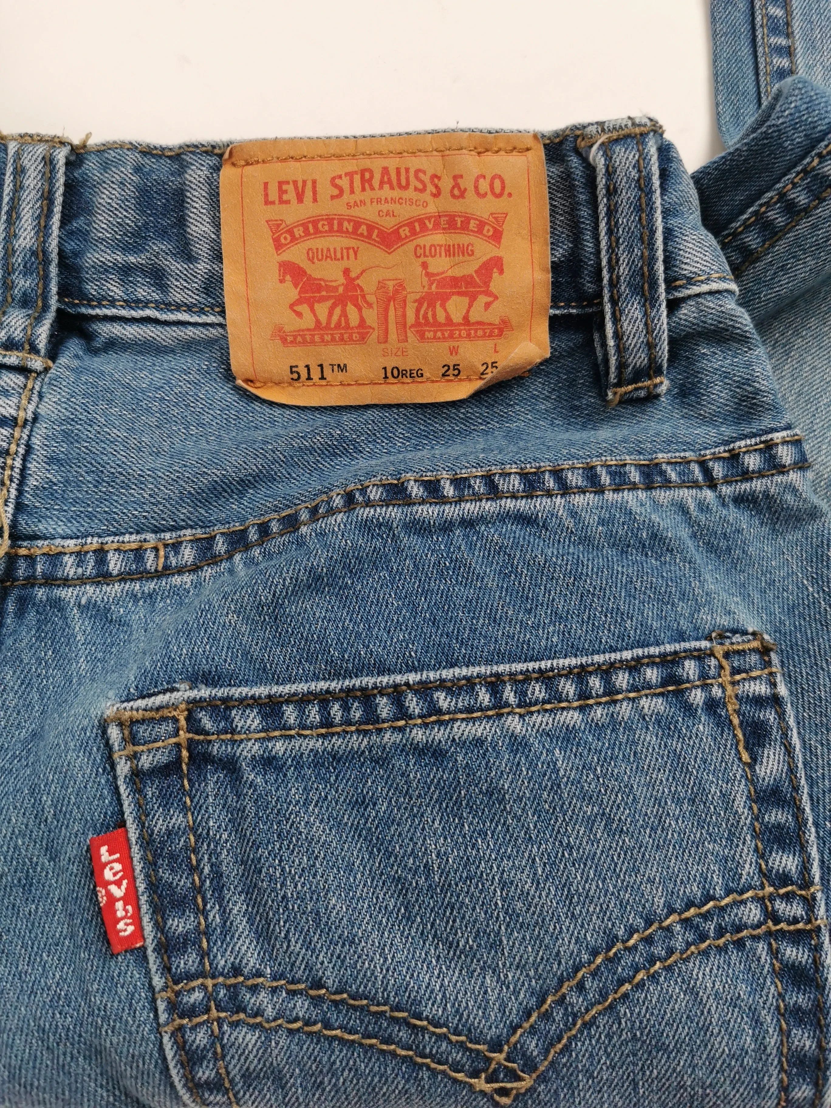 BOY SIZE 10 YEARS - LEVI'S 511, Light Blue, Slim Fit Jeans, Cotton EUC B57