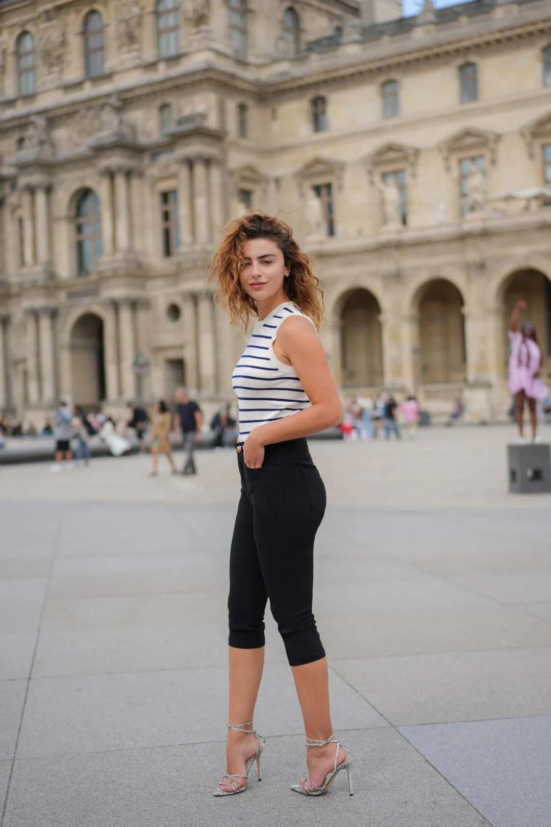 Capris Ultra Stretch Skinny Pants in Sky Blue