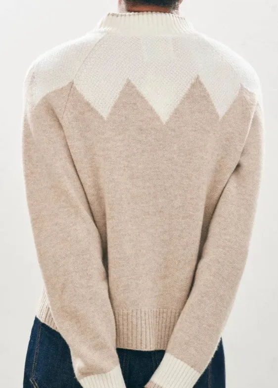 Cashmere Wool Zig Zag Turtle in Cream and Organic Light Brown