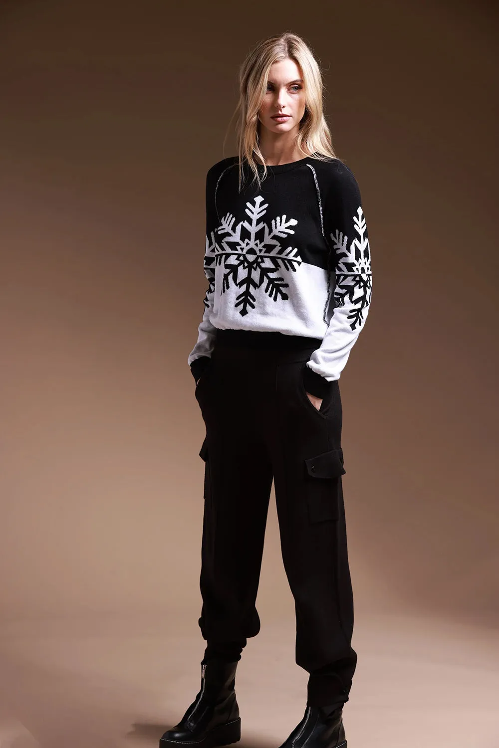 Cotton Cashmere Snowflake Reversible Pullover in Black White