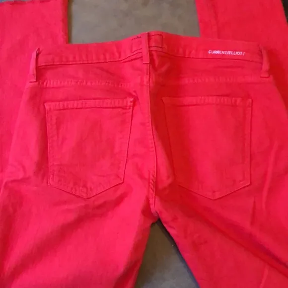 Current Elliot The Rolled Skinny Jeans in Caution Red Size 28