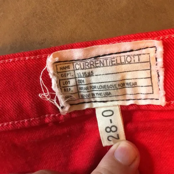 Current Elliot The Rolled Skinny Jeans in Caution Red Size 28