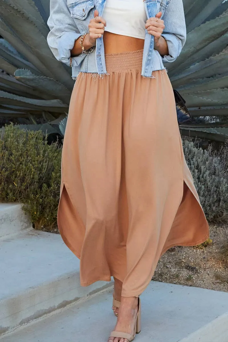 CWBLS041_SMOCKING WAIST MAXI SKIRT WITH SIDE POCKET: CRANBERRY / (M) 1