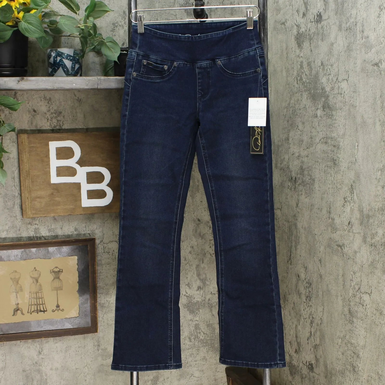 DG2 by Diane Gilman Women's Petite Insta-Slim Boot Cut Jeggings