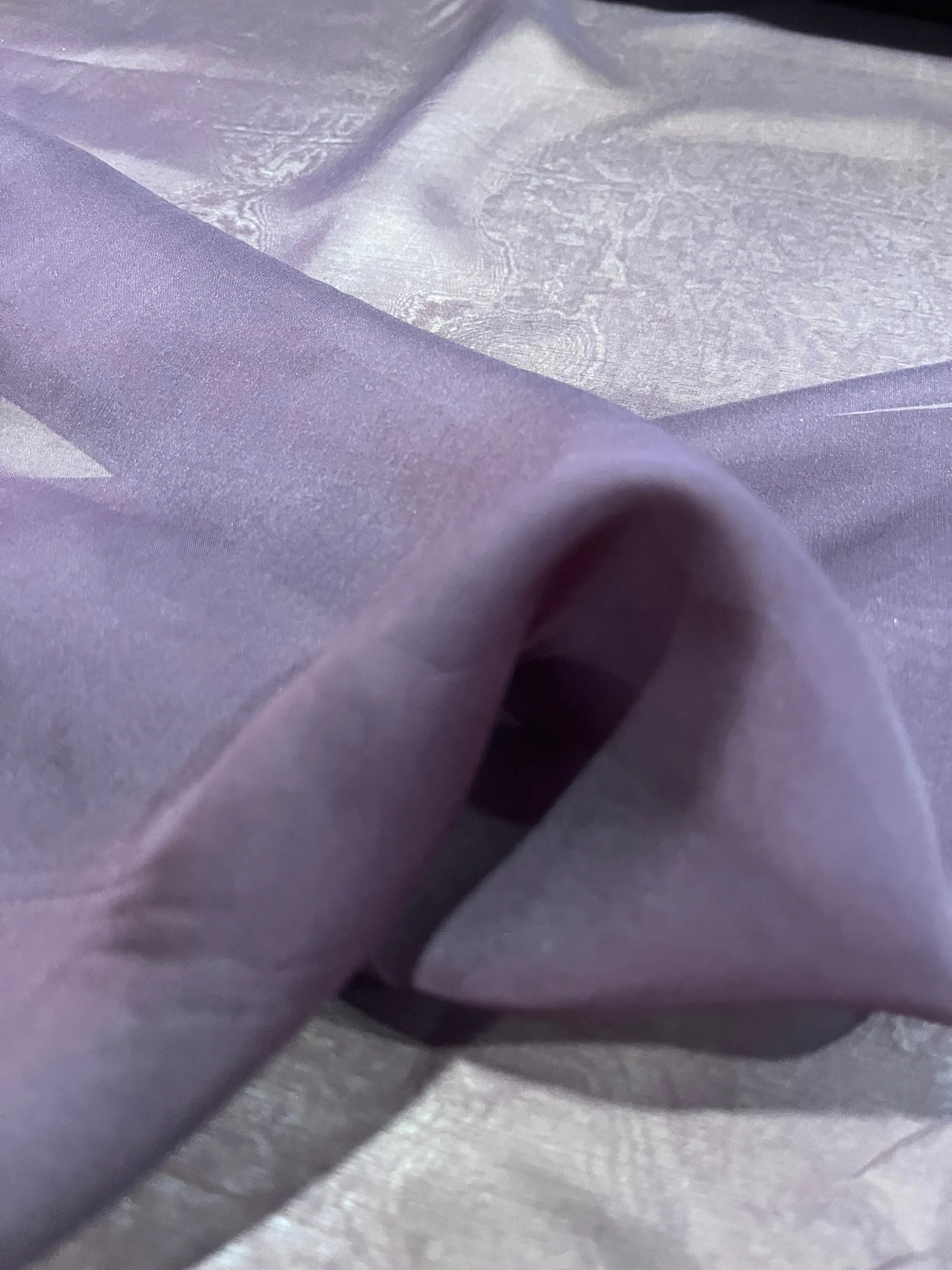 E02 Martine 007 SILK chiffon Dark brown