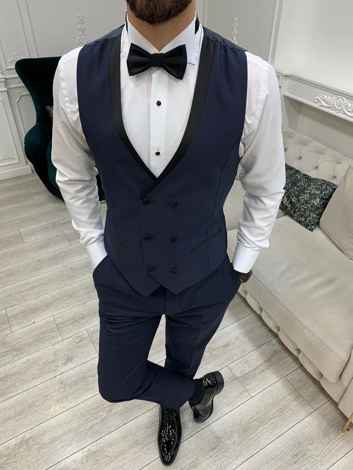 Eden Navy Blue Slim Fit Peak Lapel Tuxedo