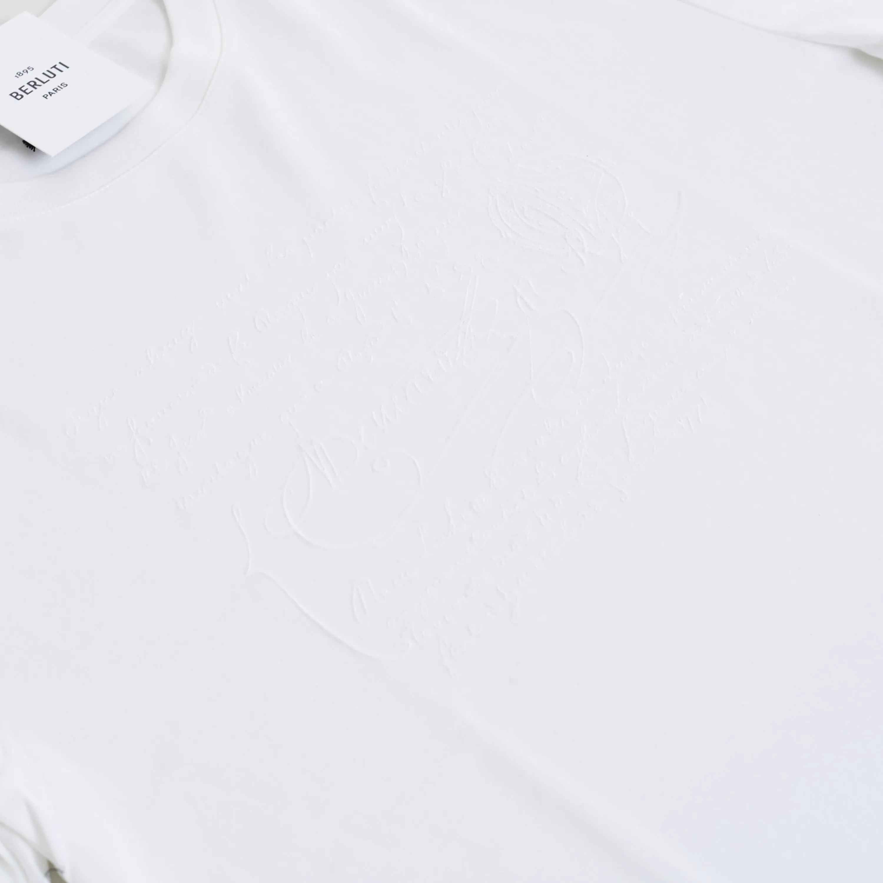 Embroidered Scritto T-shirt In White Cotton