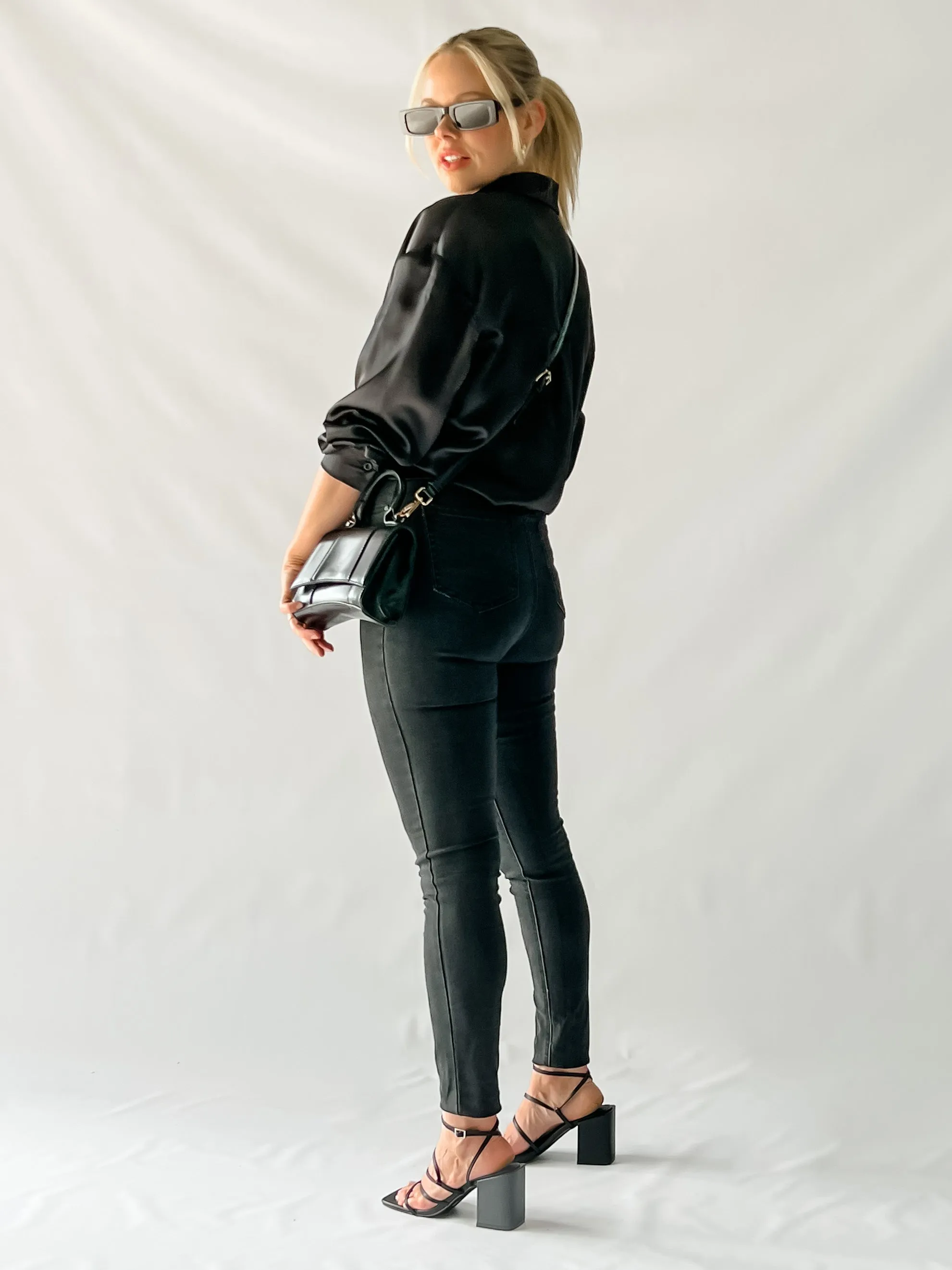 EVERMORE JEANS - BLACK WASH