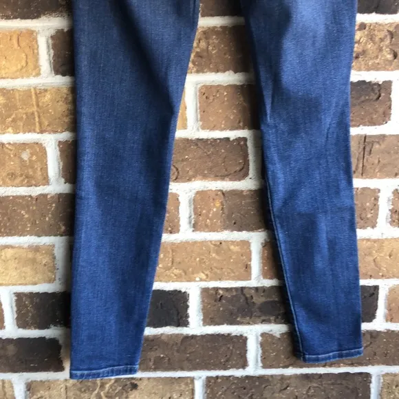 FRAME Denim Le Skinny De Jeanne Skinny Jeans