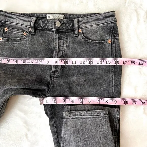 Free People Button Fly Black Gray Skinny Jeans Size 27