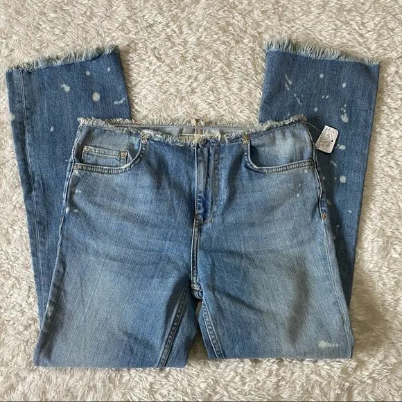 Free People NWT The Cropped Bootcut Bleached