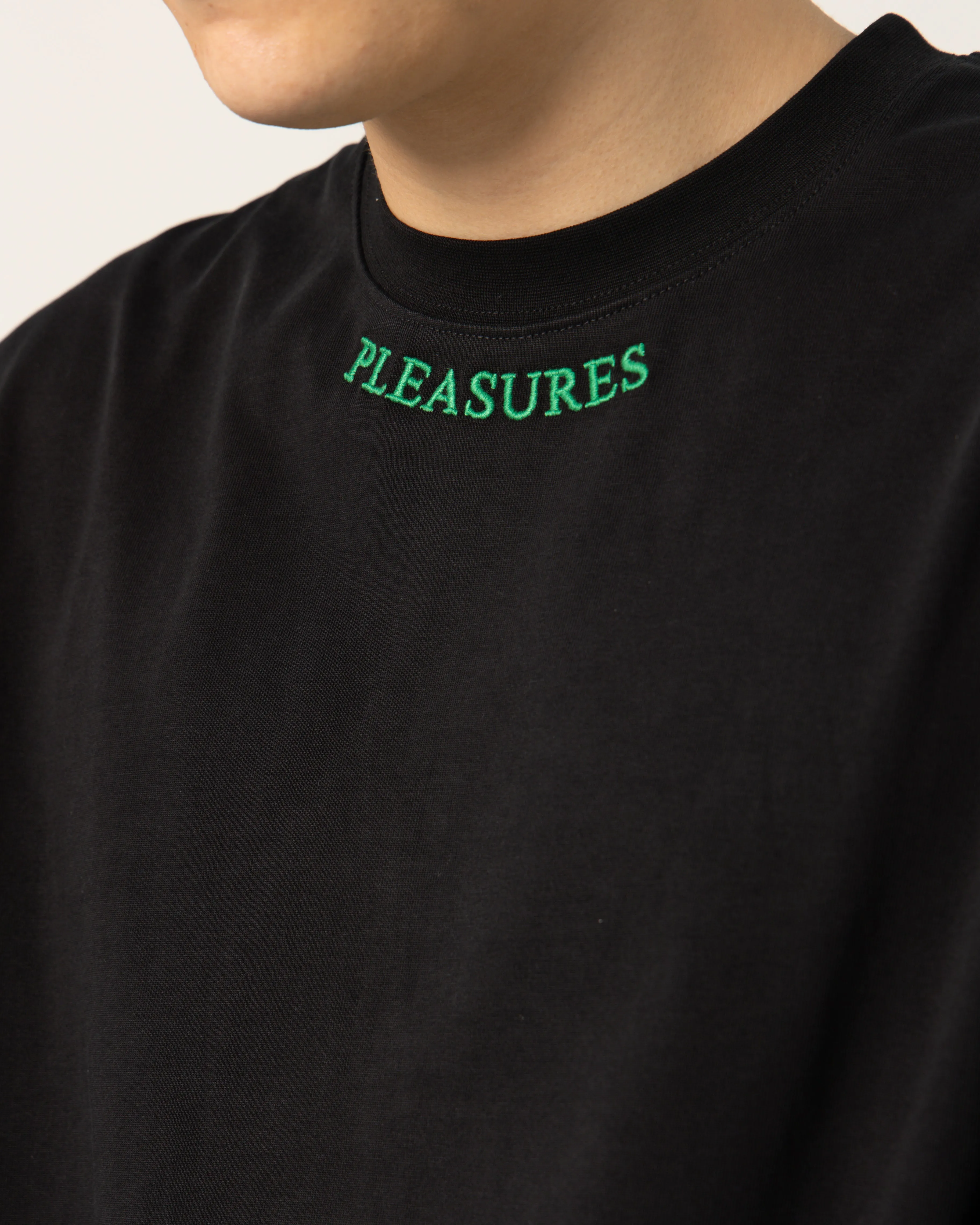 Furniture LS Tee | Black