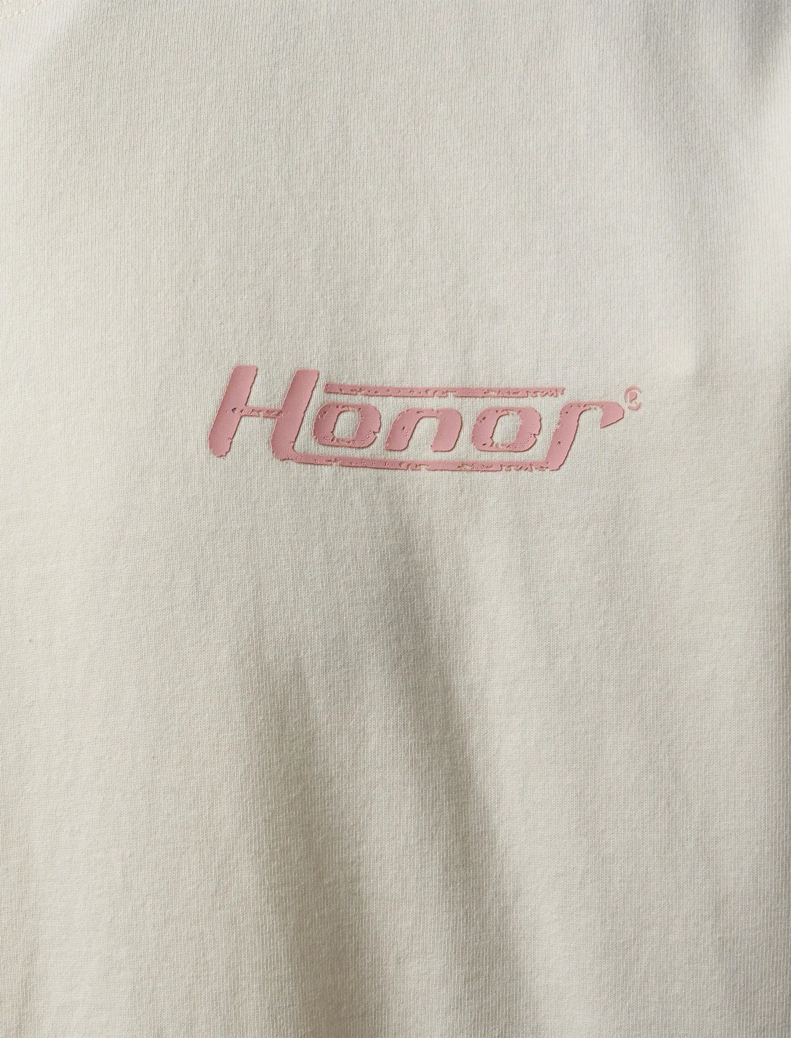 GLOBE TEE