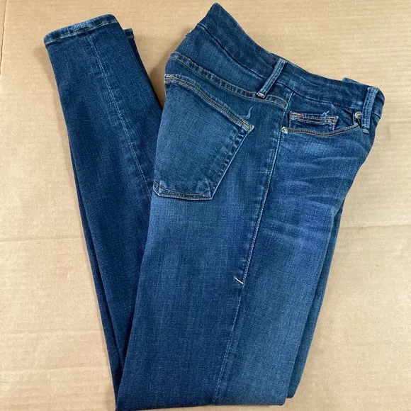 Good American Good Legs Skinny Jeans size 00/24