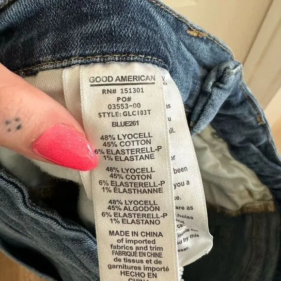 Good American Good Legs Crop Jeans