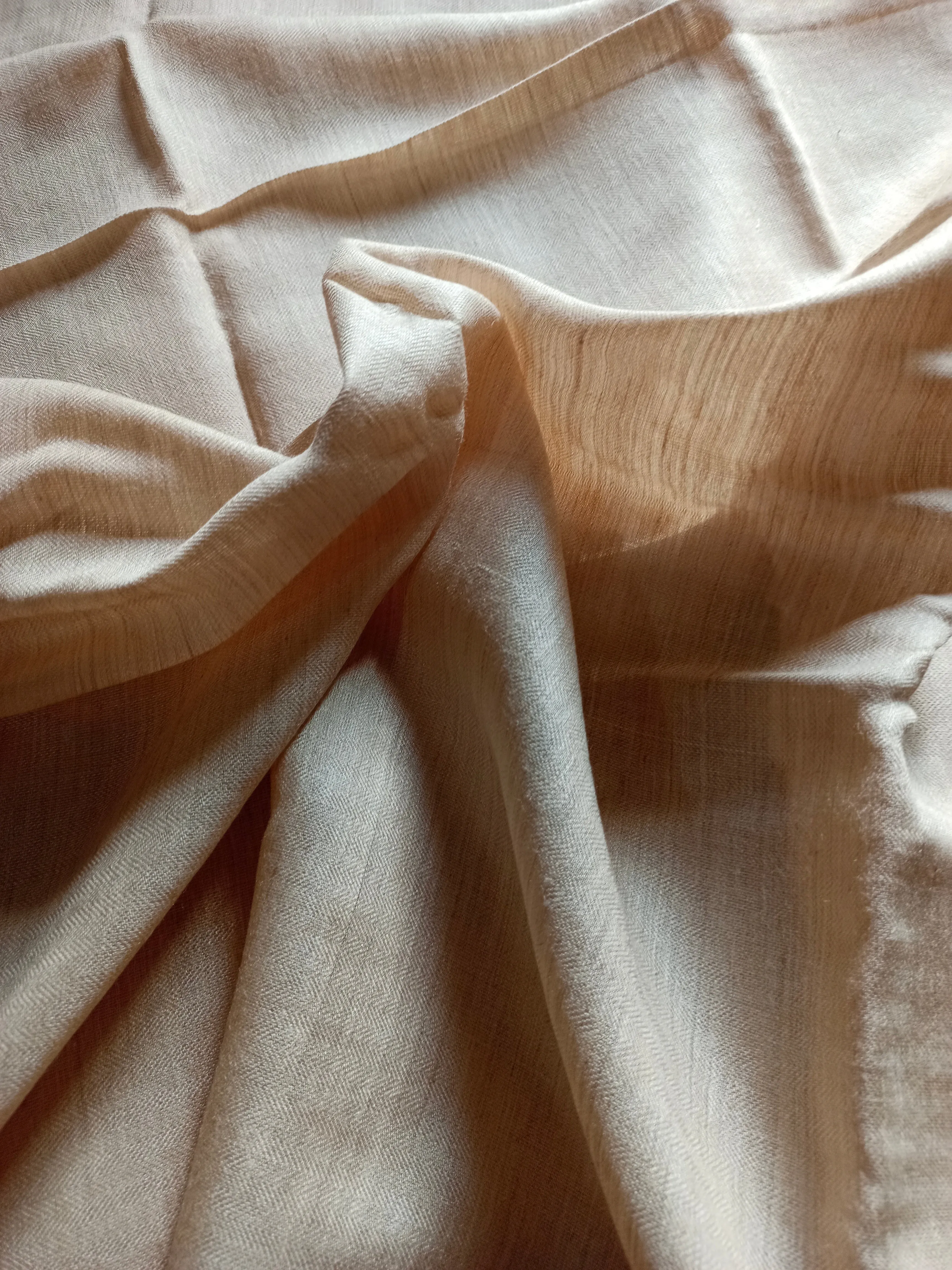 Handwoven Pure Munga Pashmina Fabric (Dyeable)