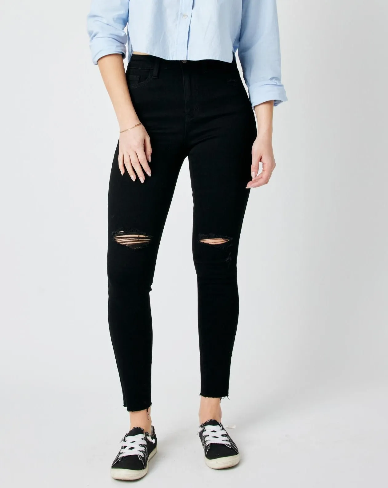 HW BLACK SKINNY JEAN BY JUDY BLUE