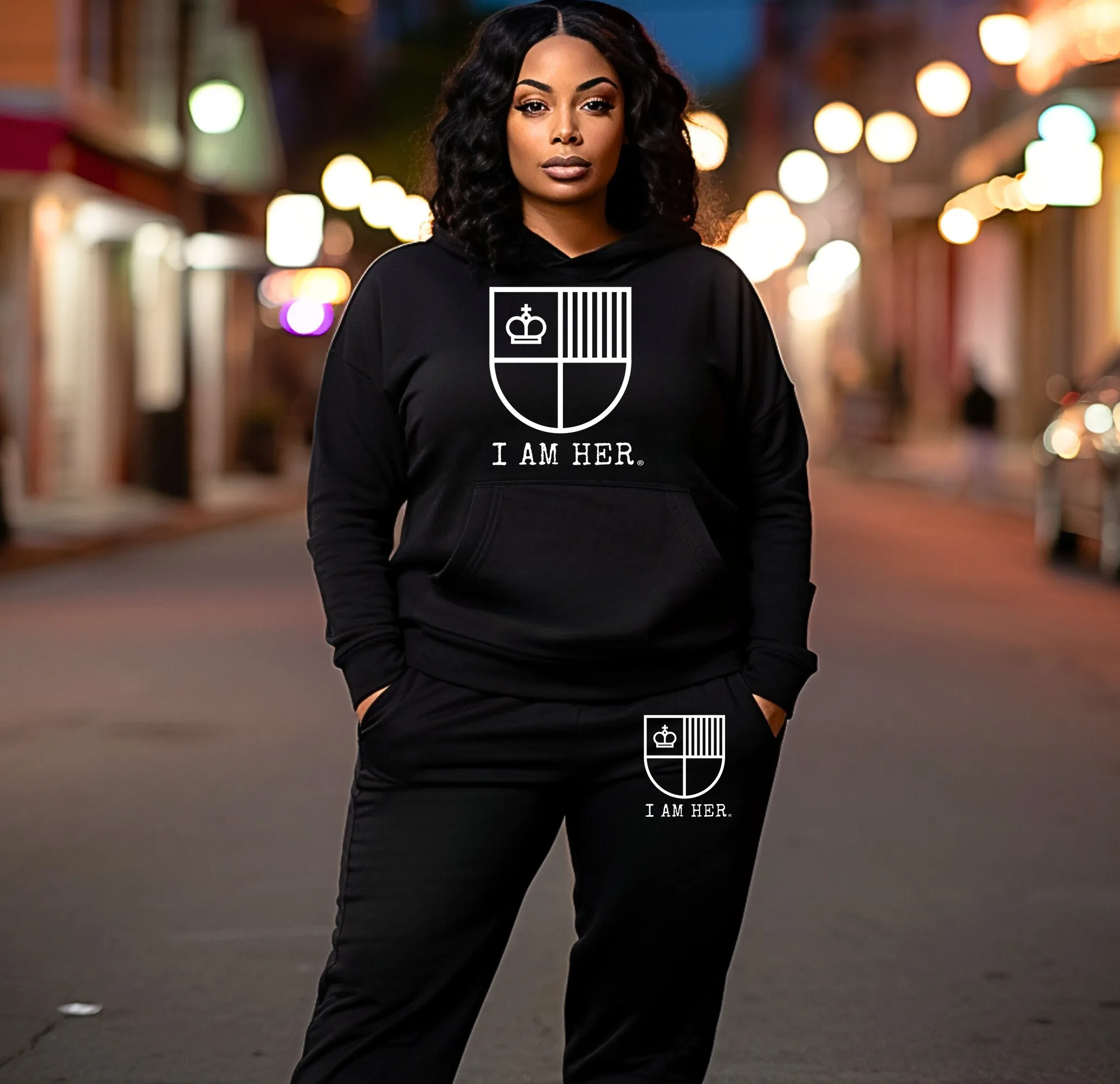 I AM HER Shield Women's Jogger Sweatpants - Wht