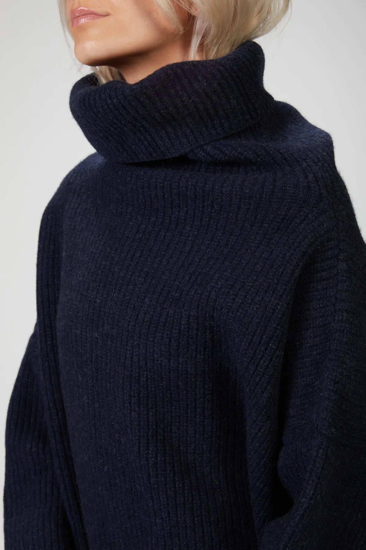 JOAN JUMPER