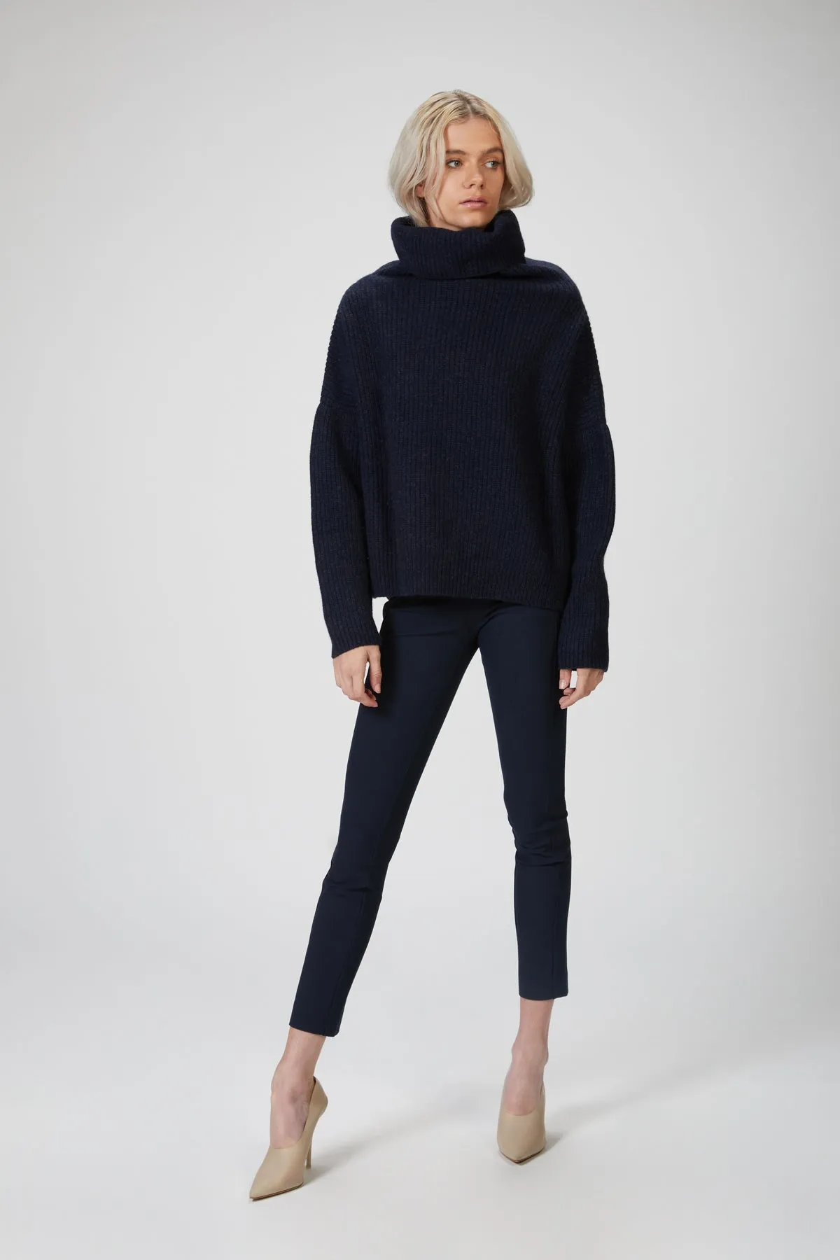 JOAN JUMPER