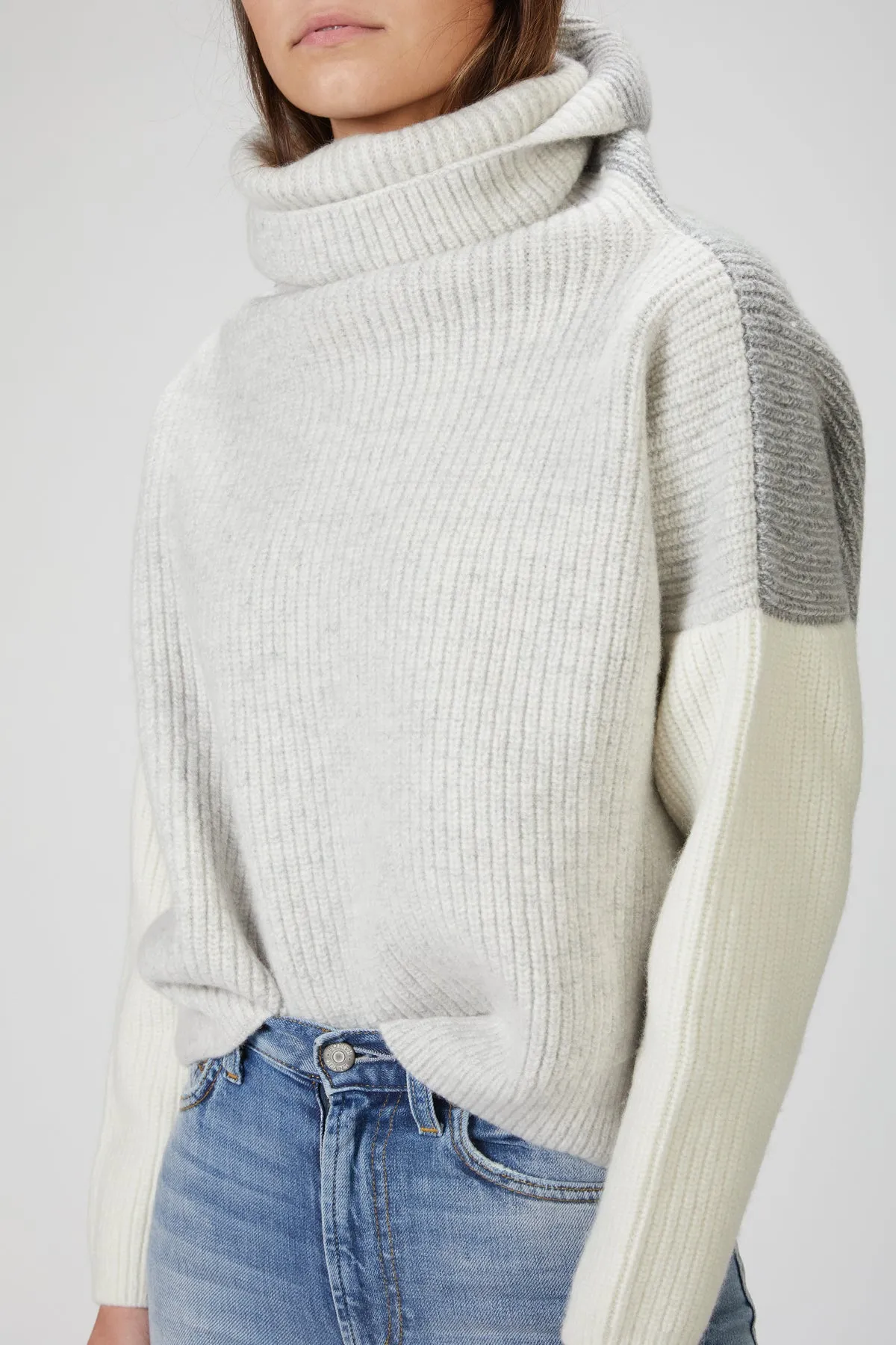 JOAN JUMPER