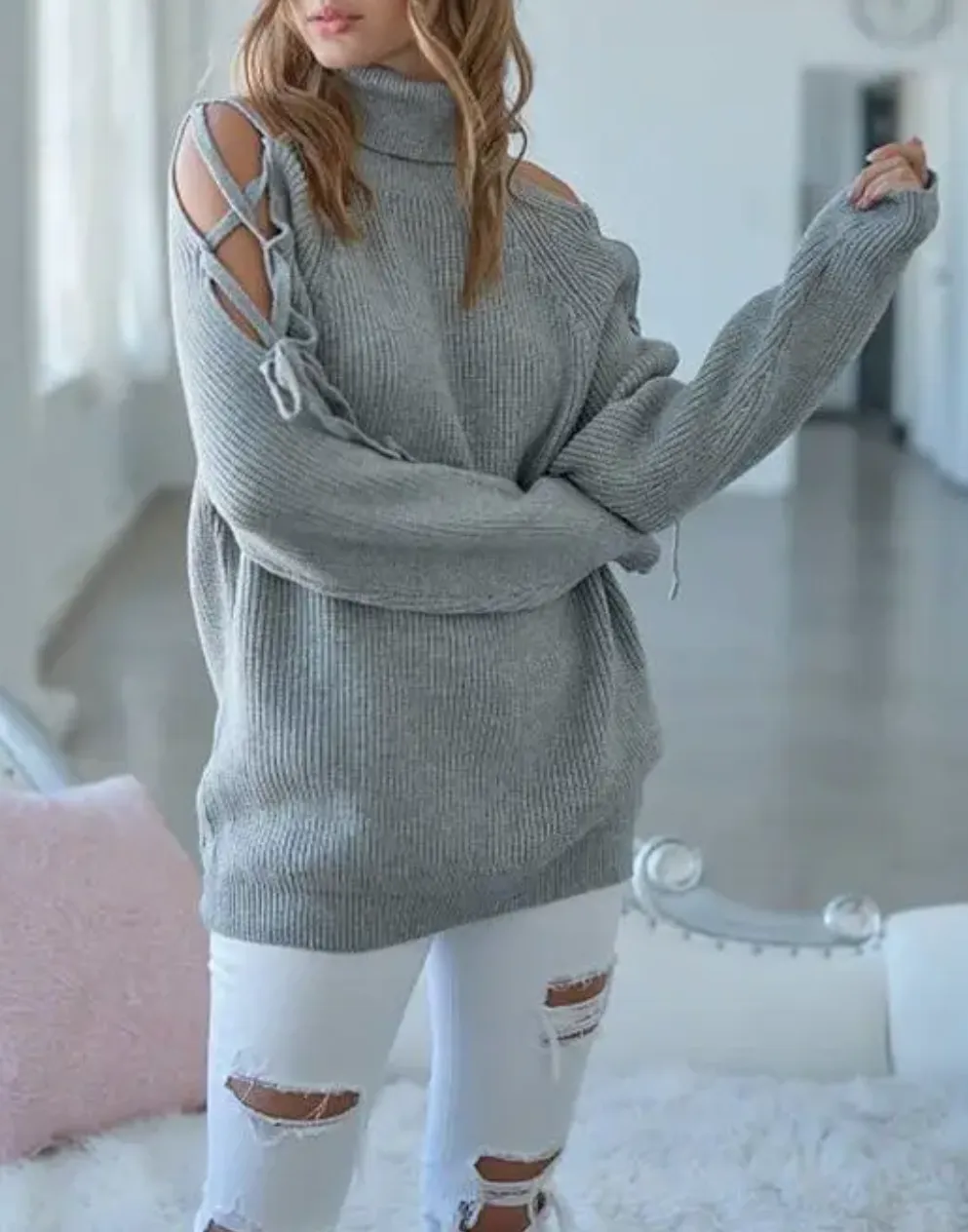 LACE-UP SHOULDER SWEATER