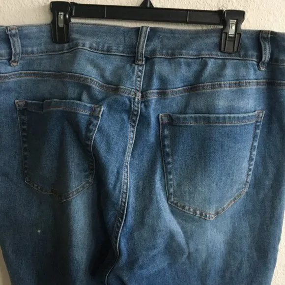 Lane Bryant Medium Wash Venezia Bootcut Jean 20
