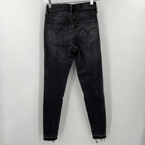Levi's 720 High Rise Super Skinny Jeans in Subtle Art Washed Black Sz 26 Raw Hem