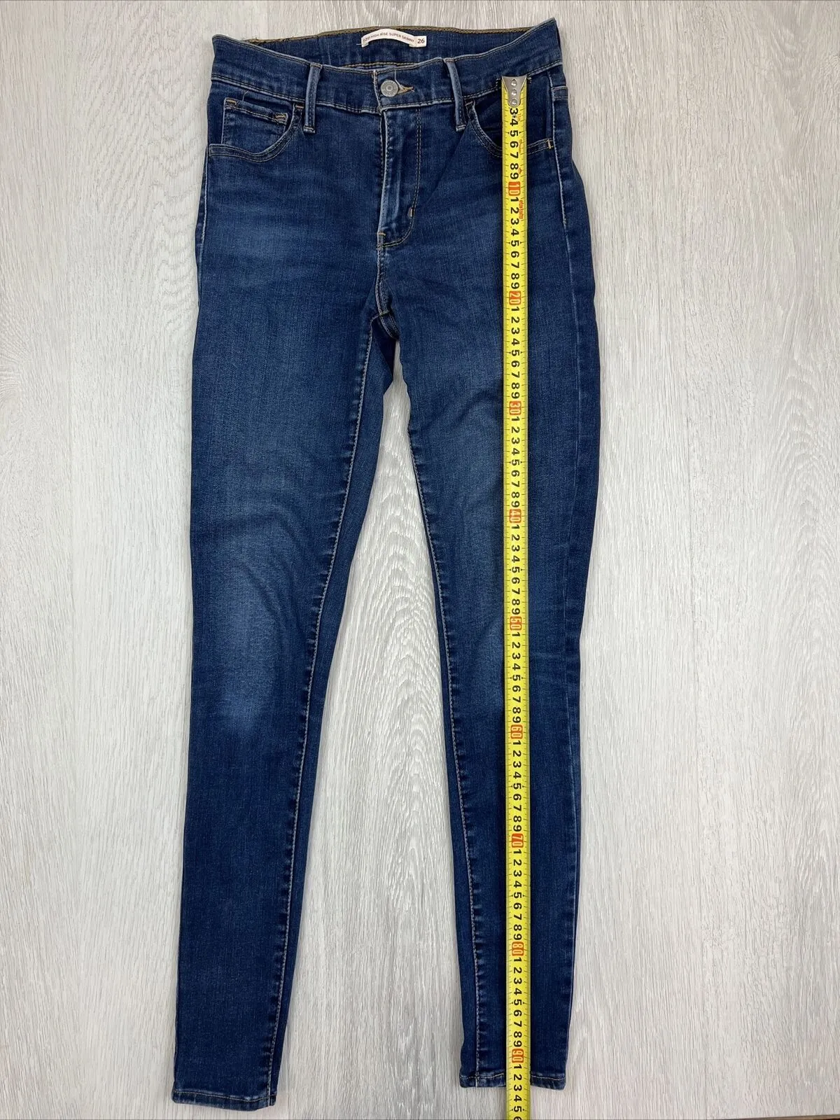 Levi’s 720 Womens High Rise Super Skinny Size 26