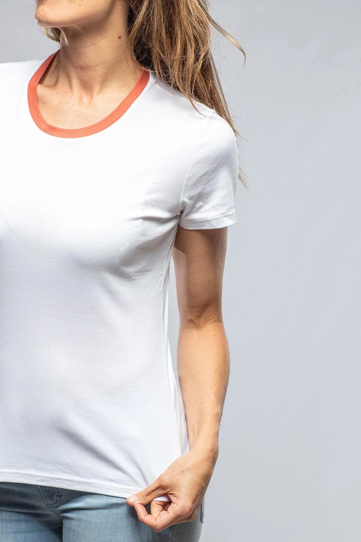 Livia Banded Neck Tee In White/ Cinnamon