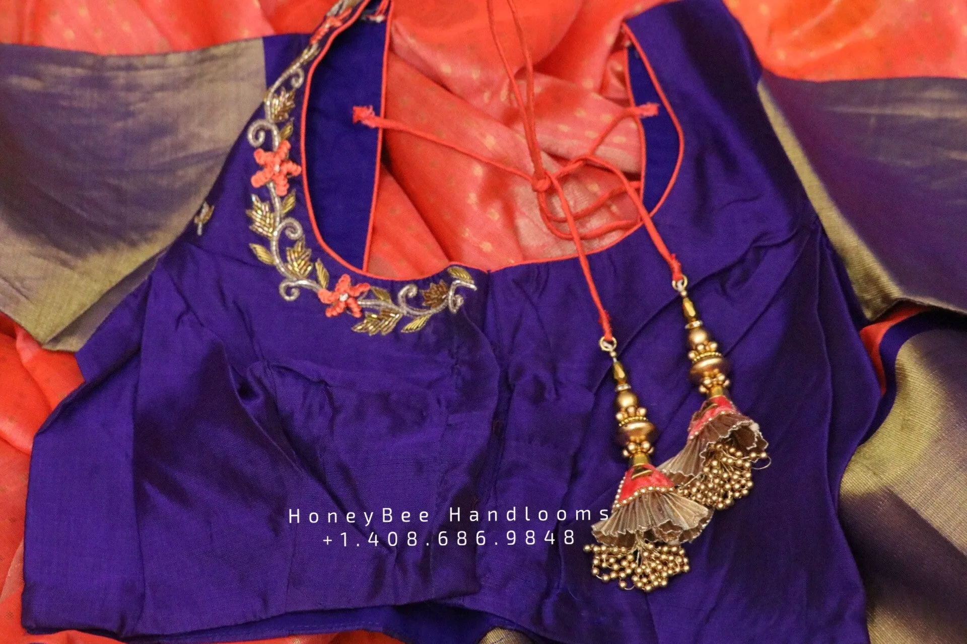 Lyte weight Pattu Sarees online,South Indian Sarees,Pure Silk Sarees,Kanjivaram Saree,kanchi pattu saree,Zari saree,Pastel saree - NIHIRA