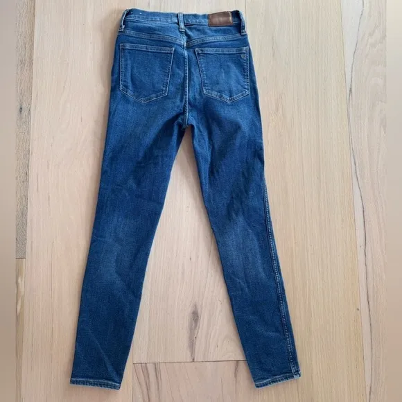 Madewell 10&quot; High-Rise Skinny Jeans in Wendover Wash Size 26