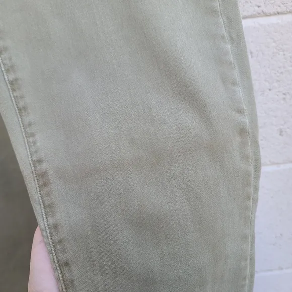 Madewell | 9&quot; High-Rise Skinny Soft Jeans: Raw-Hem Garment-Dyed Edition Size 30