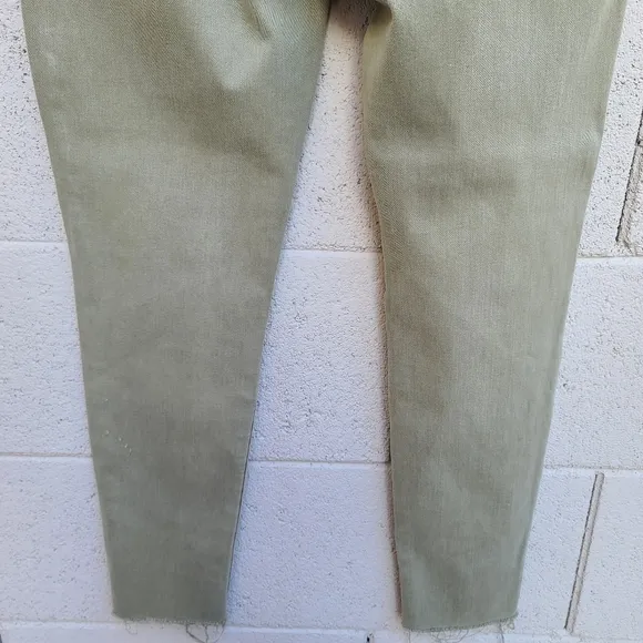 Madewell | 9&quot; High-Rise Skinny Soft Jeans: Raw-Hem Garment-Dyed Edition Size 30