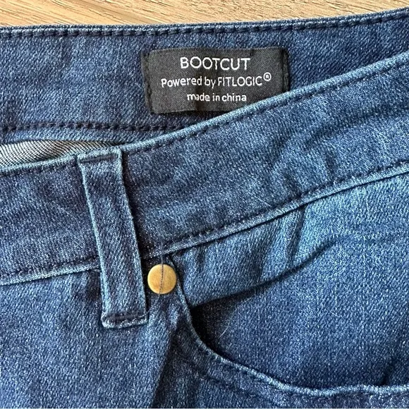 Measure &amp; Made NWT Bootcut Jeans Sz 18W