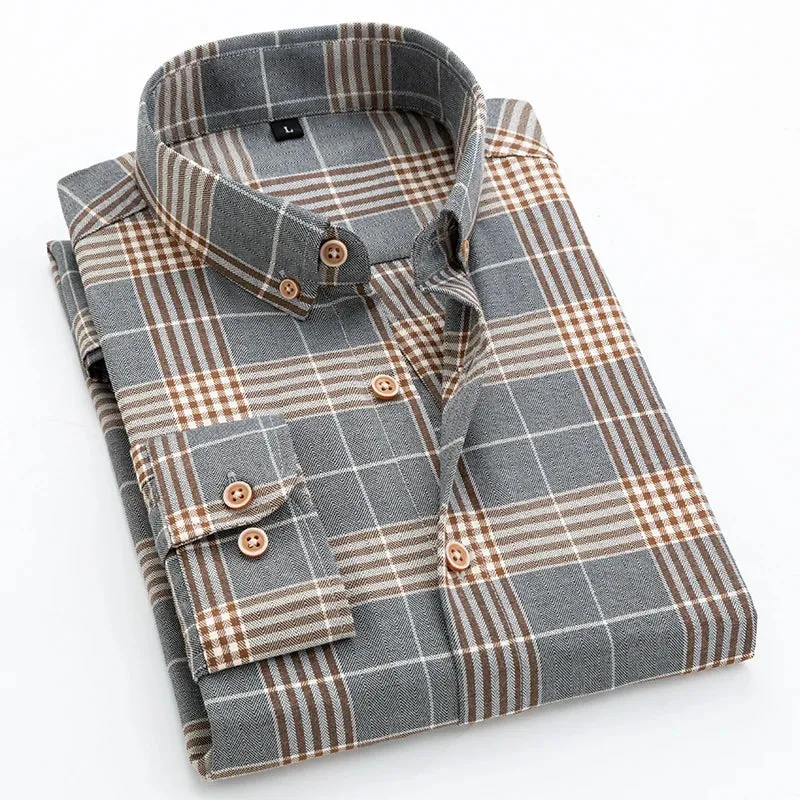Men's Slim-Fit Long Sleeve Plaid Shirt