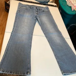 MICHEAL KORS size 12 blue jeans Bootcut mid rise with stretch retro