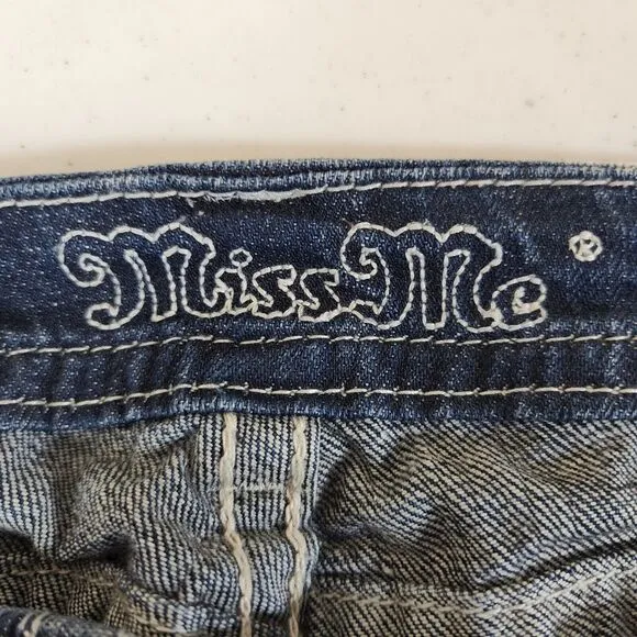 Miss Me Womens Jeans SZ 28 Signature Rise Bootcut Dark Wash Studded Thick Stitch