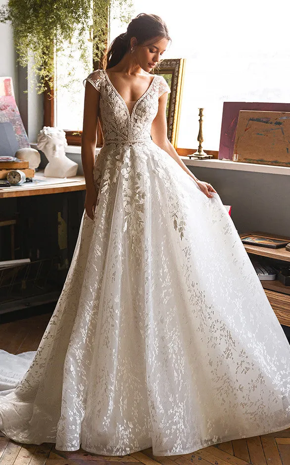 Modern Ethereal A-Line Boho Lace Plunging Wedding Dress Fairy Flowy Cap Sleeves Deep-V Back Evening Prom Gown