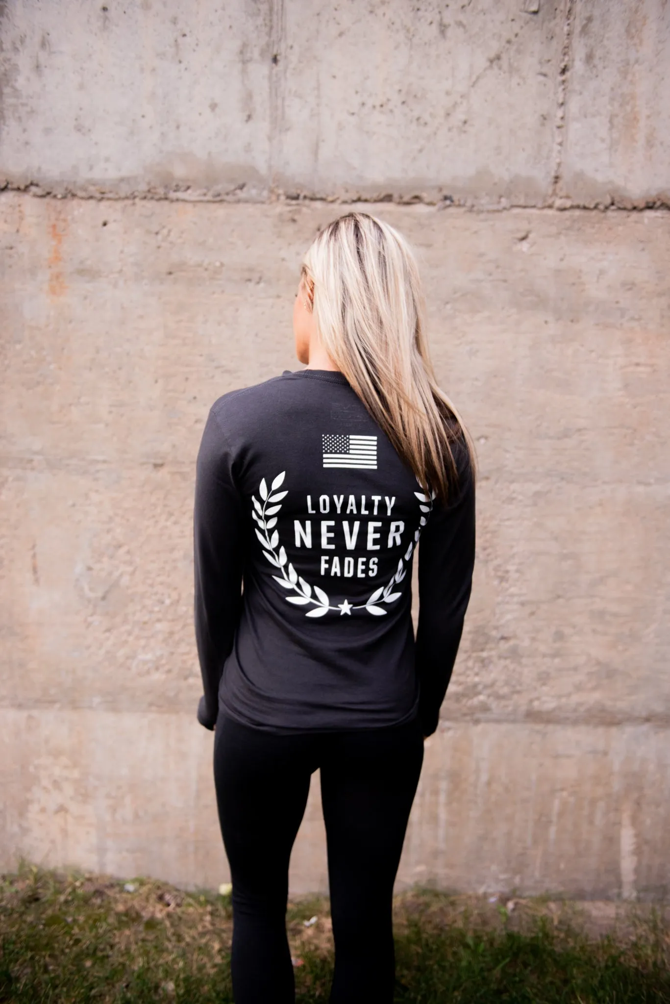 Monterey Long Sleeve T-Shirt Charcoal